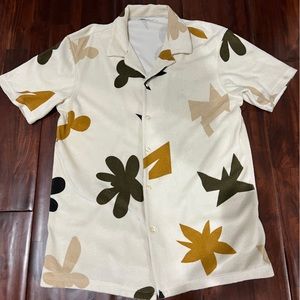 ZARA Button Up Shirt- Size. Small